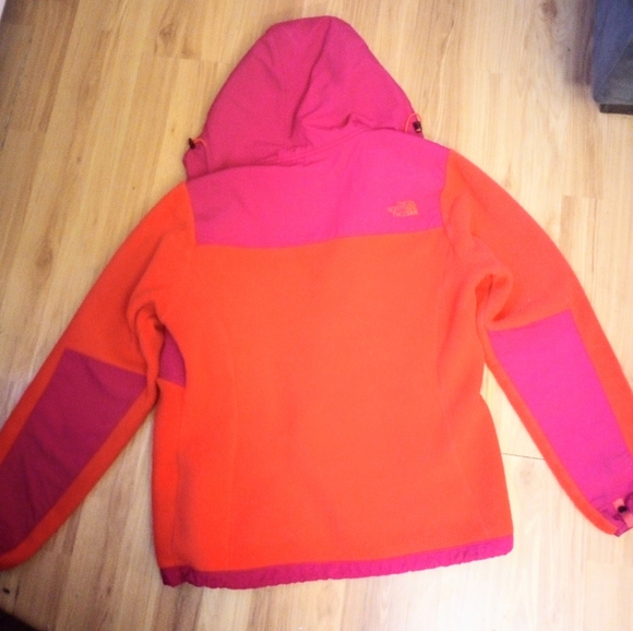 The North Face women's hooded coat size medium - Picture 6 of 7